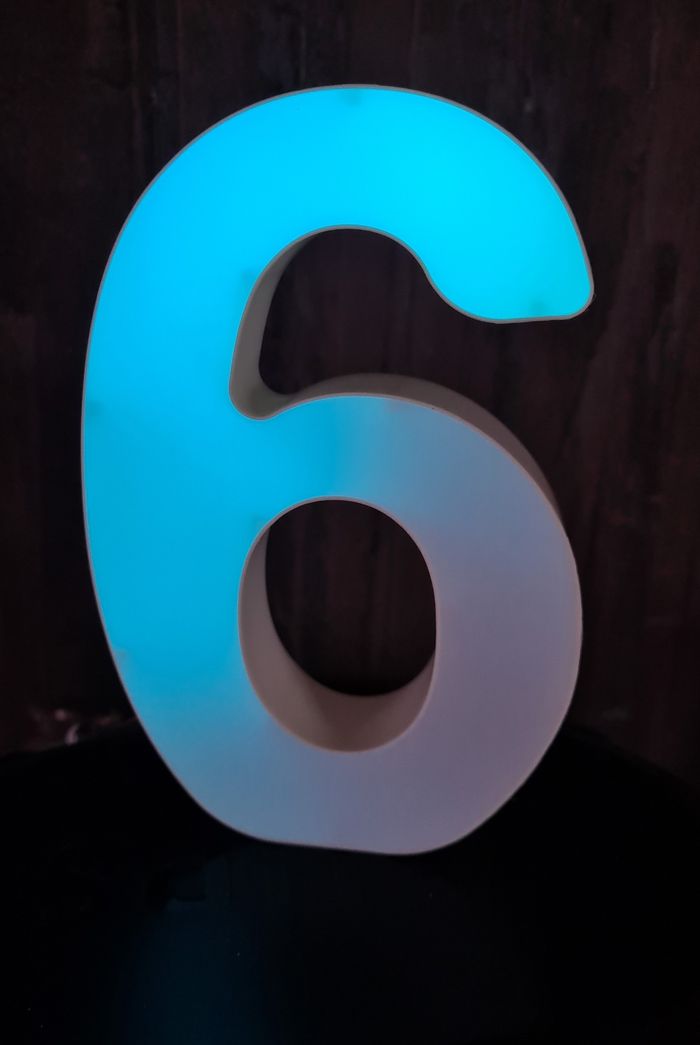 Lot de 3 chiffres lumineux (2-6-7) couleurs changeantes USB - photo numéro 2