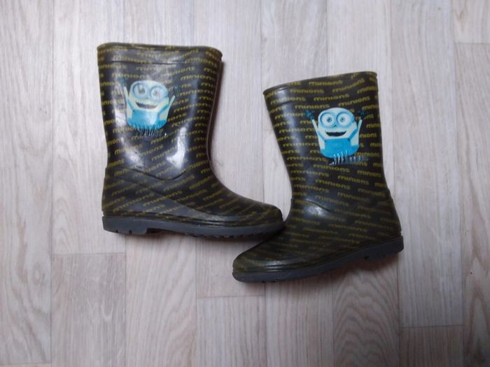 Bottes de pluie Minions en bon état