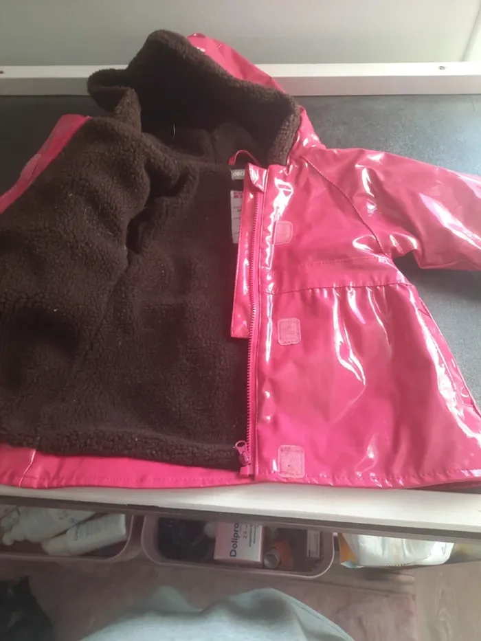 Manteau rose avec intérieur marron 6mois - photo numéro 4