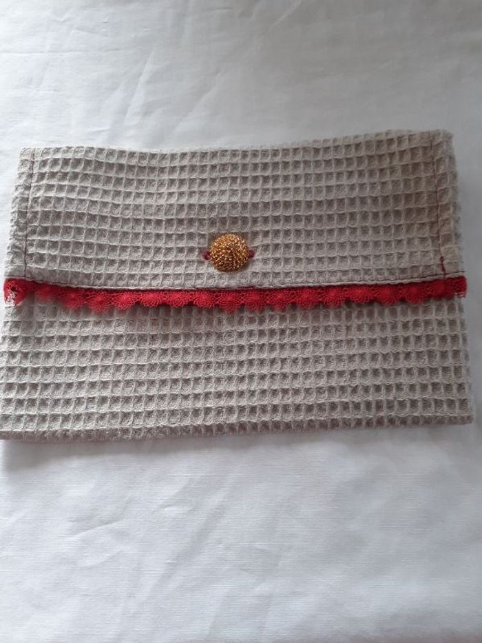 Pochette en tissu nid d'abeille fait main