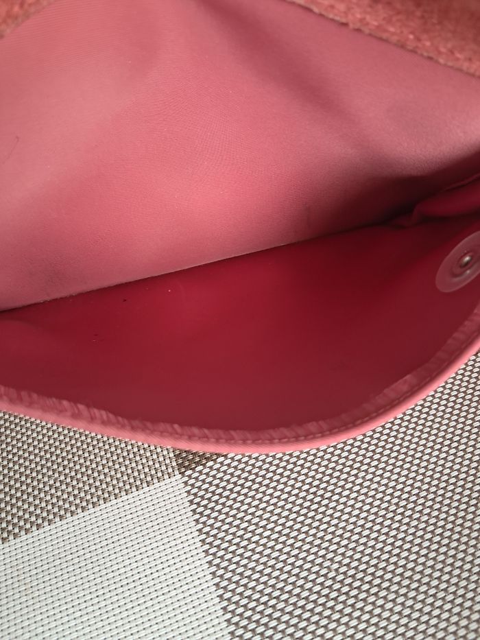 Sac à main avec une bandoulière - photo numéro 9