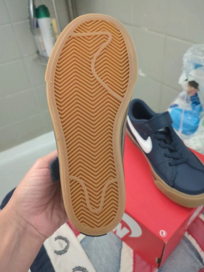 Nike court legacy bleu et blanche - photo numéro 2