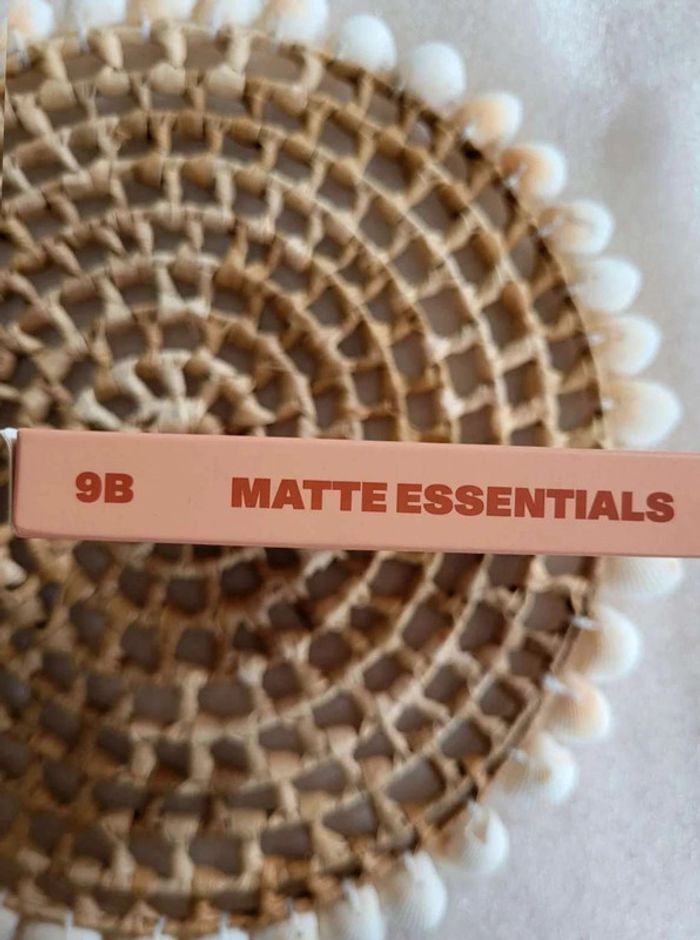 Palette maquillage Morphe 9B matte essentiales neuf - photo numéro 2