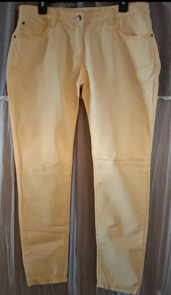 Pantalon jaune  Gémo Taille 44 Neuf