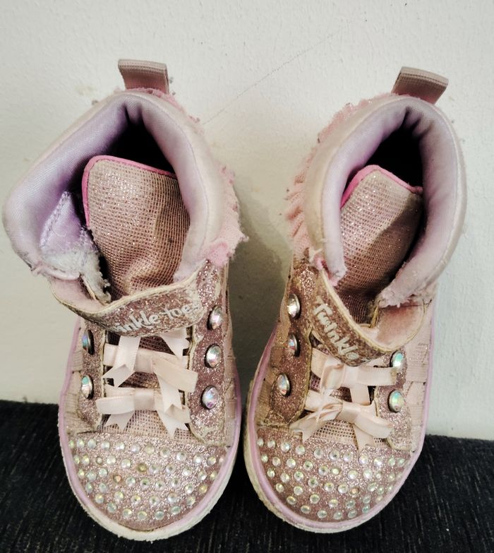 Baskets Skechers 23 twinkle toes lumineuses - photo numéro 2