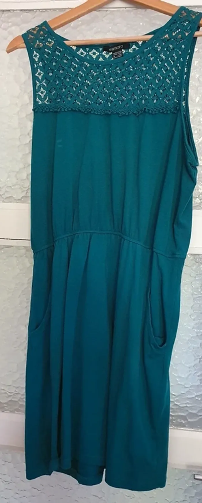 Robe longue genoux Esmara Taille 44
