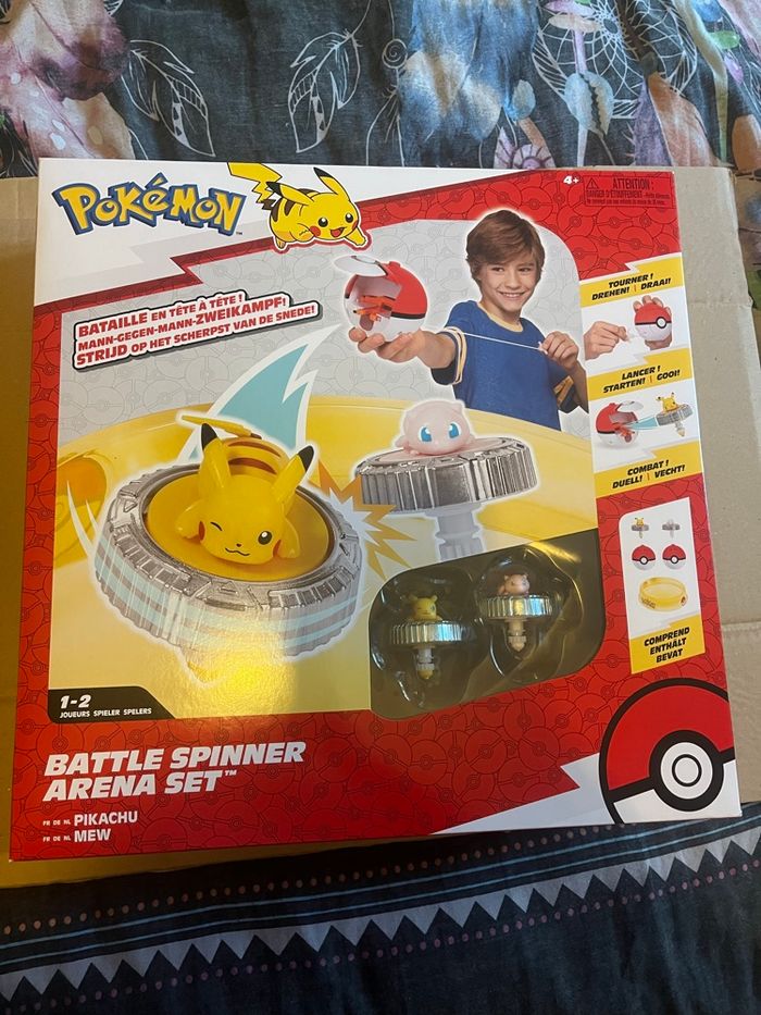 Arène Pokémon et 2 toupies - photo numéro 2