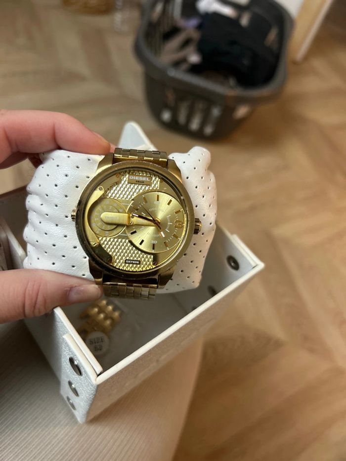 Montre diesel - photo numéro 3