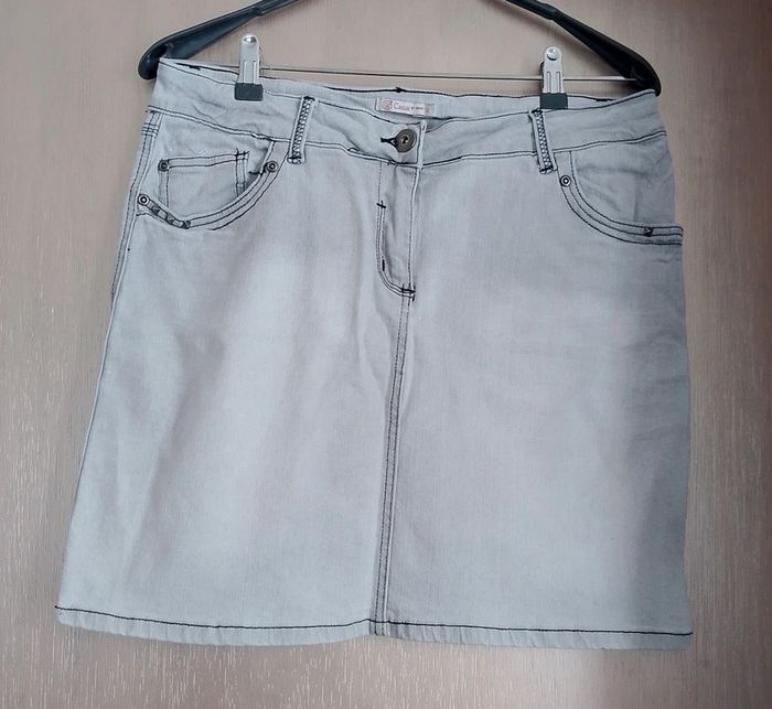 Jupe courte gemo - photo numéro 4