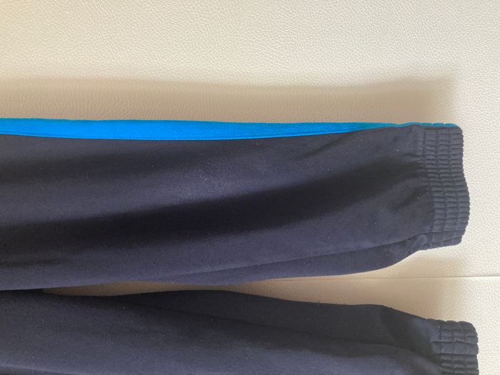survêtement pantalon et veste à capuche Puma taille 4 ans - photo numéro 9
