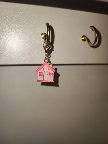 Porte-clé maison rose – Neuf