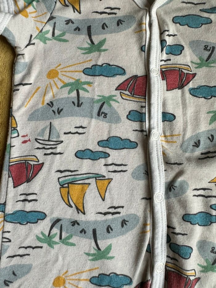 Combinaison colorée petit bateau 3 mois - photo numéro 3