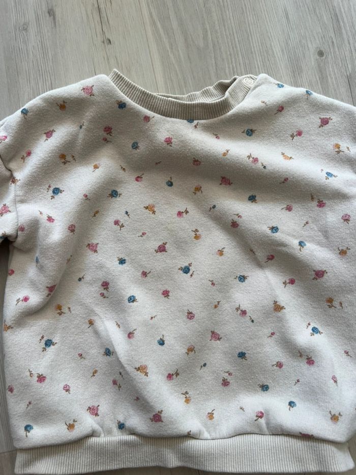 Pull motif fleurs - photo numéro 2