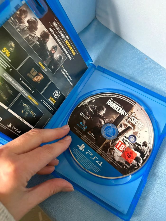 Jeu Ps4 Rainbows siège - photo numéro 4