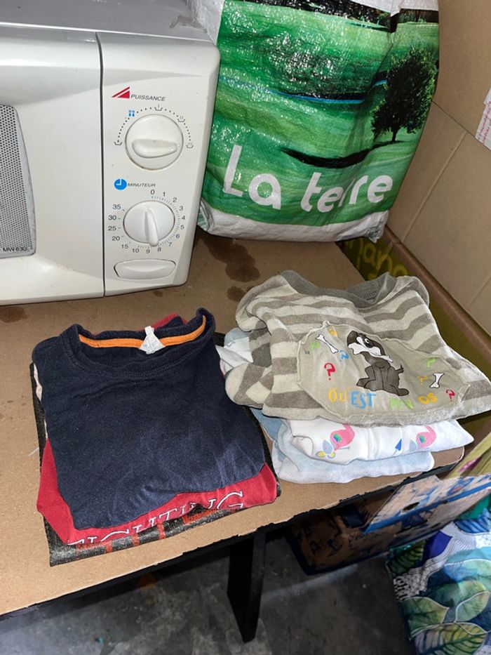Lot de 6 hauts - Taille 3 ans