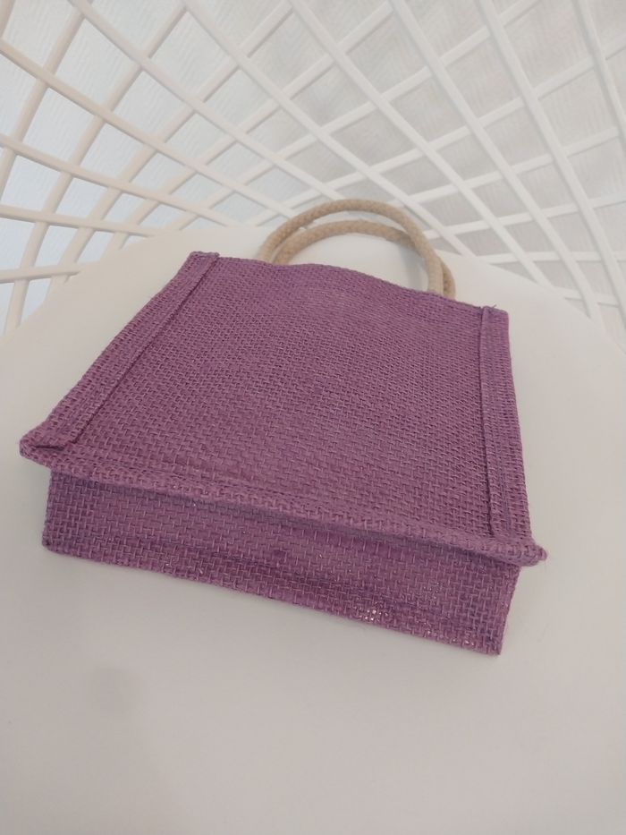 Petit sac mauve neuf - photo numéro 4