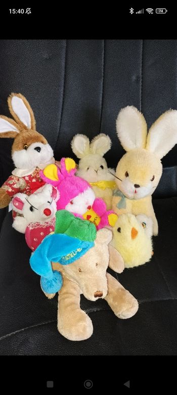 Lot de 7 peluches (lapin, souris, poussin,ours grelot)