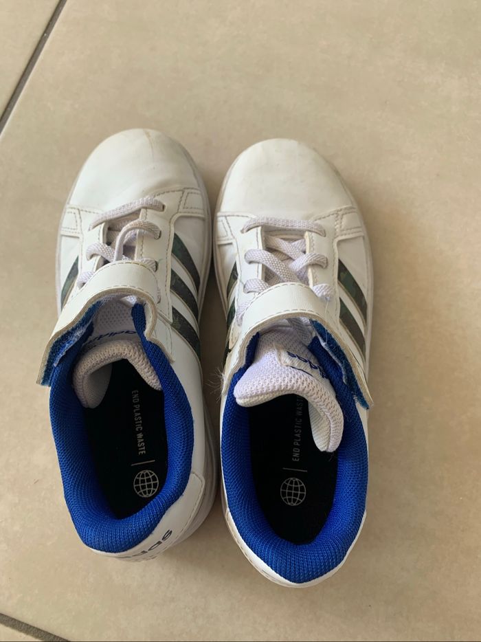Basket Adidas pointure 31 - photo numéro 5
