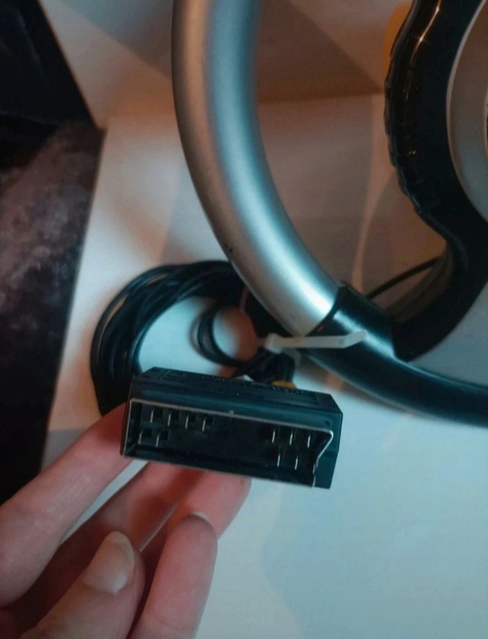 Volant de jeu à brancher sur la télé – 30 jeux inclus 🏎️ - photo numéro 2