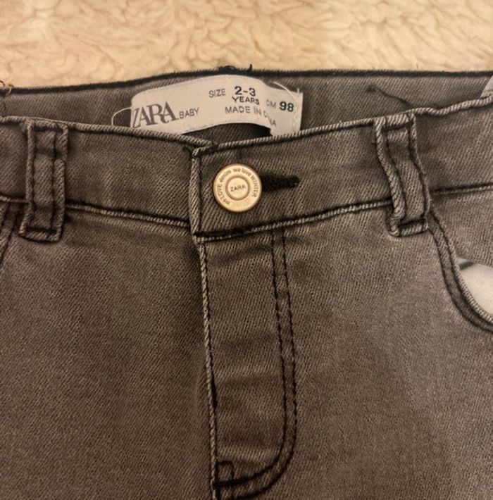 Jeans fille  24 mois - photo numéro 2