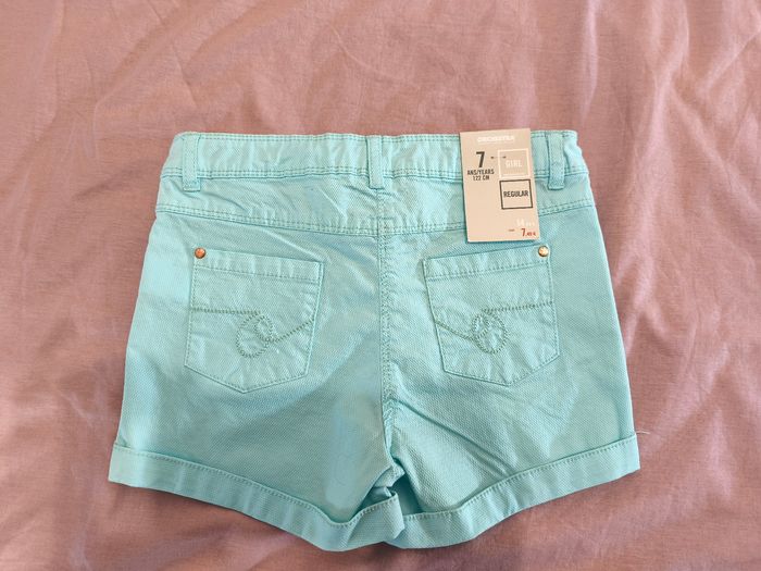 Short neuf bleu - photo numéro 2