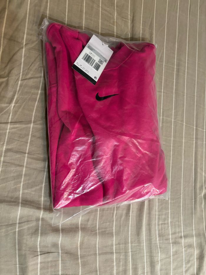 Sweat Nike rose - photo numéro 6