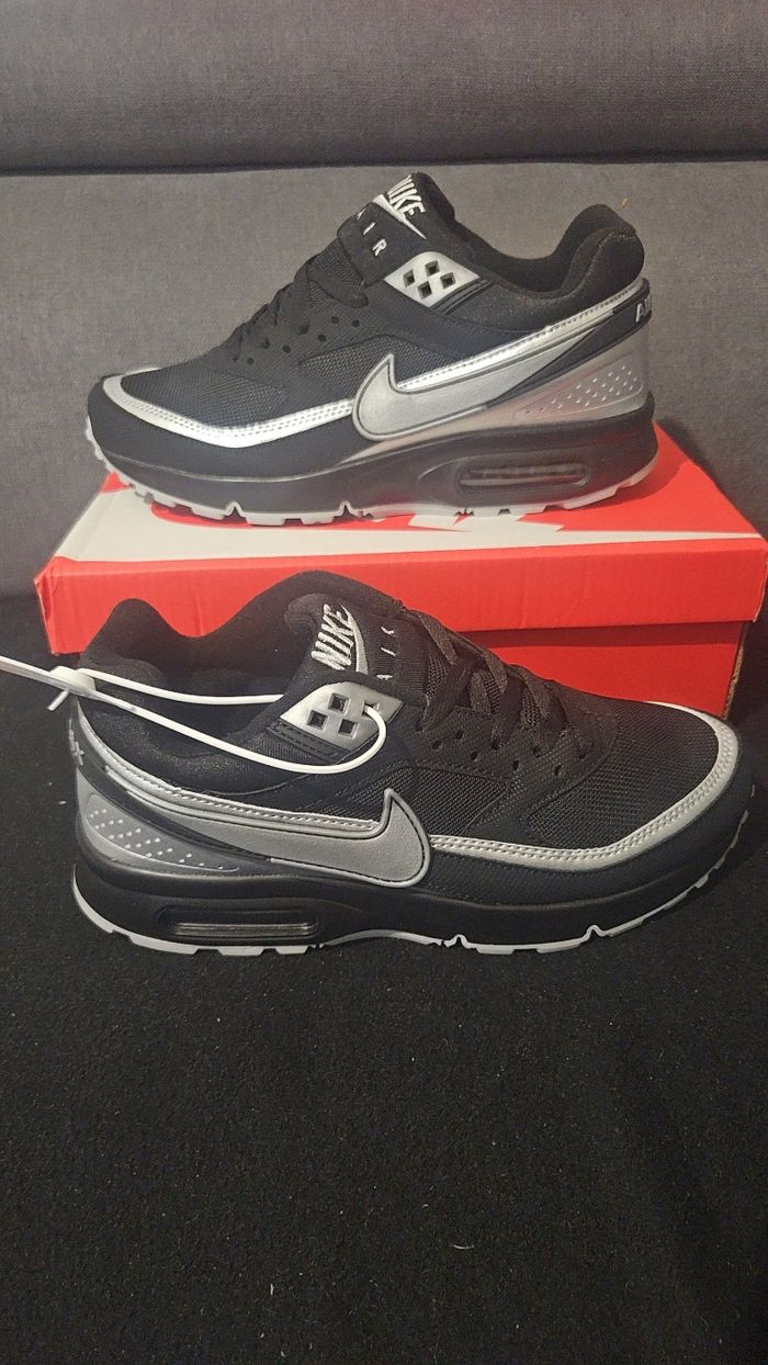 Basket air max classic BW neuf - photo numéro 8