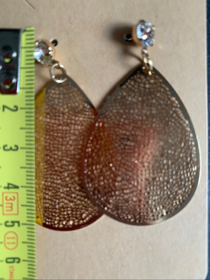 Boucles d’oreilles dorées - photo numéro 4