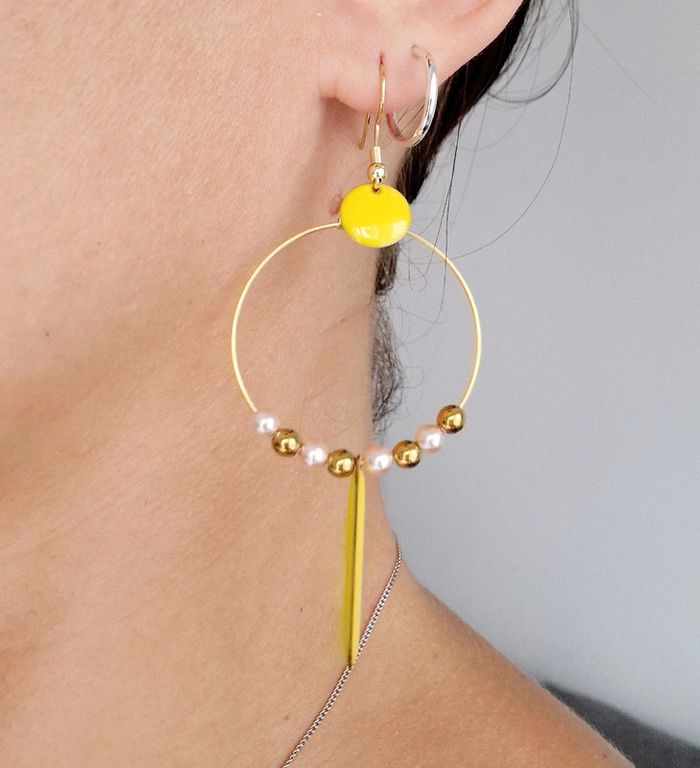 Boucle d'oreille créole jaune - photo numéro 2