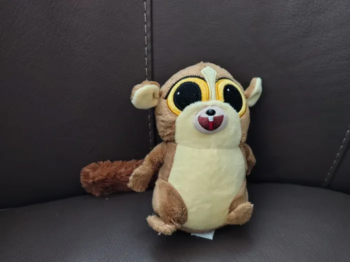 Peluche Maurice le lémurien de Madagascar dreamworks héros