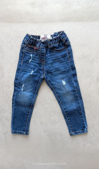 Jeans fille - 2/3 ans