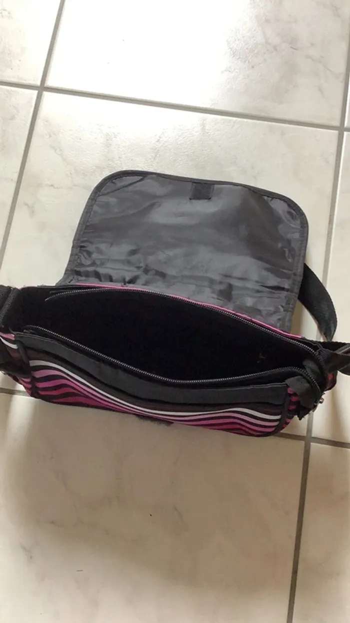 sac bandoulière - photo numéro 2