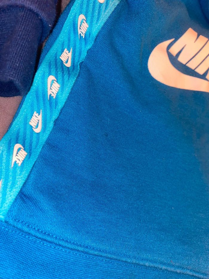 Ensemble pull et jogging Nike - photo numéro 3