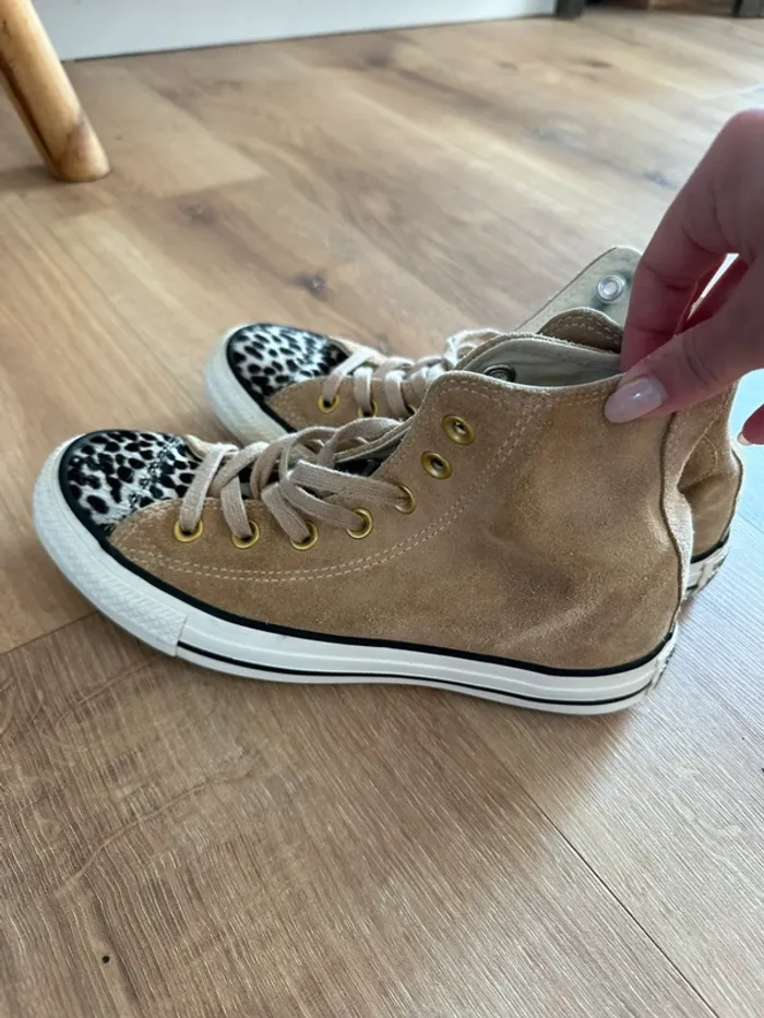 Converse en daim camel et léopard taille 37 - photo numéro 9