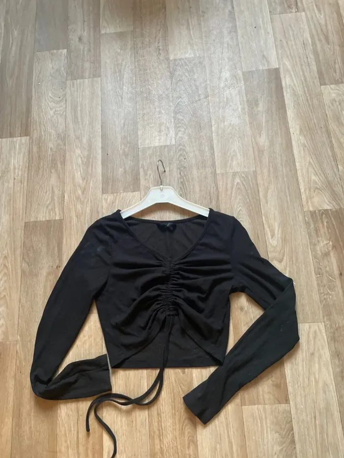 Haut noir s/m