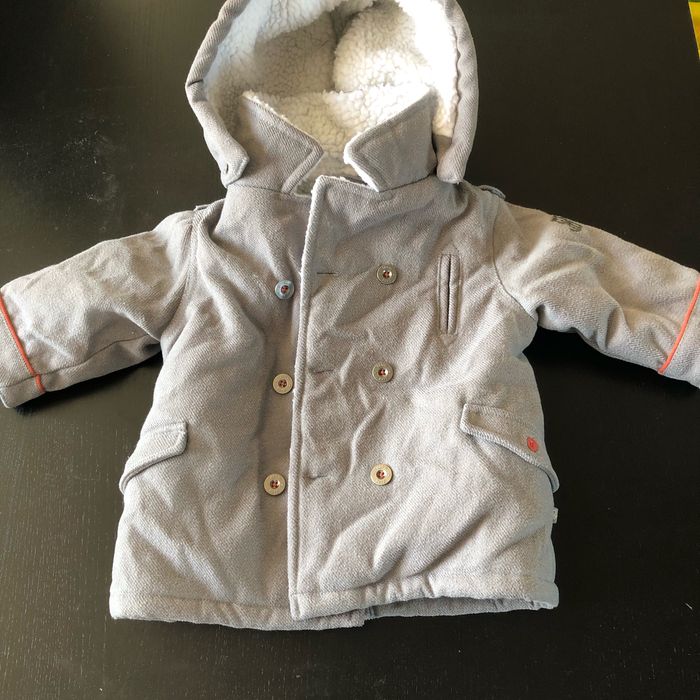 Manteau obaibi neuf 6 mois