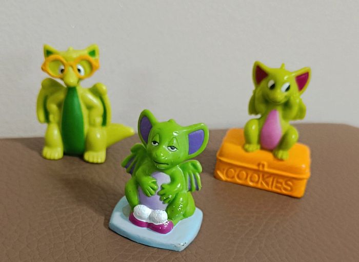 Lot Figurines dragons weetos - photo numéro 2