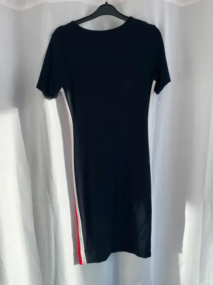 Robe sporty - photo numéro 2