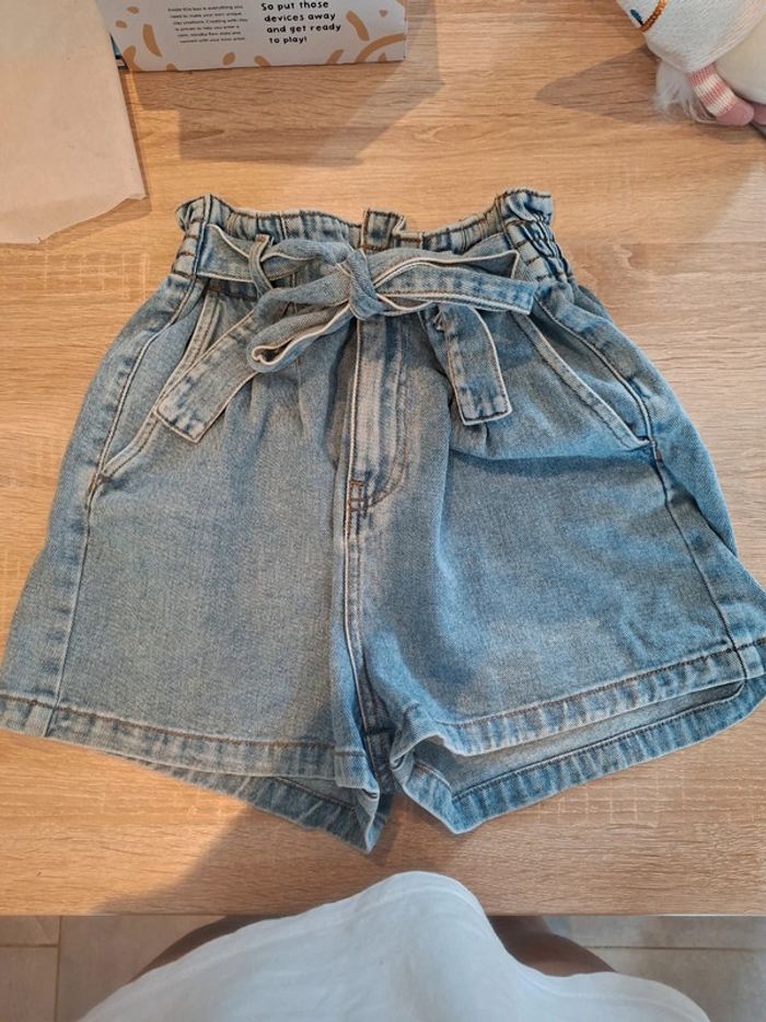 Short en jean et noeud - photo numéro 7