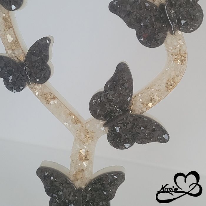 Support de Bijoux en résine Branche de Papillon Blanche, Noire et Dorée - photo numéro 3