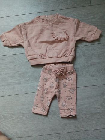🌹ensemble winnie 1 mois 52-55cm kiabi 🌹