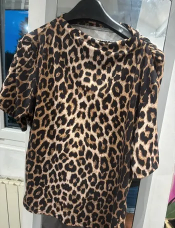 Haut femme leopard XL
