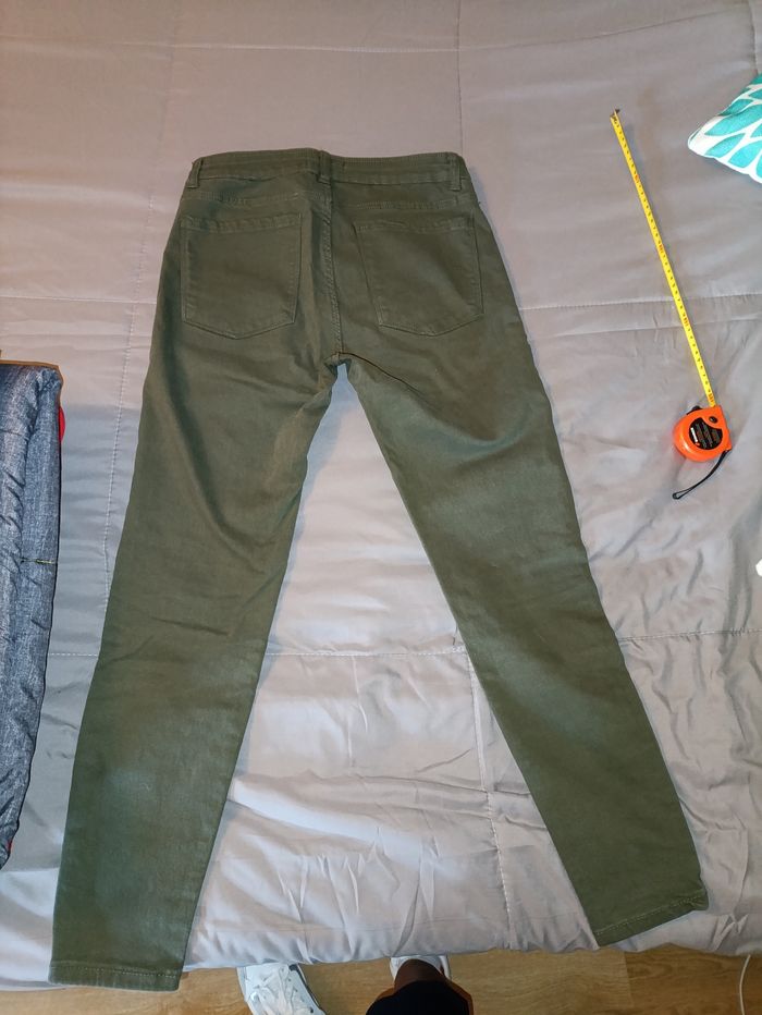 Pantalon Bershka kaki 36 - photo numéro 5