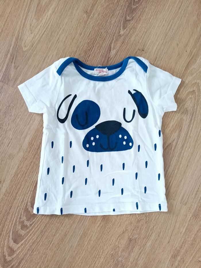T-shirt blanc et bleu 24 mois