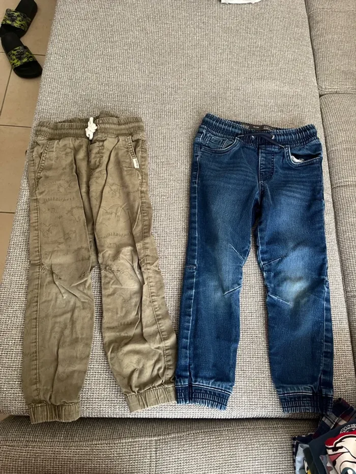 Lot pantalons 4/5 ans - photo numéro 3