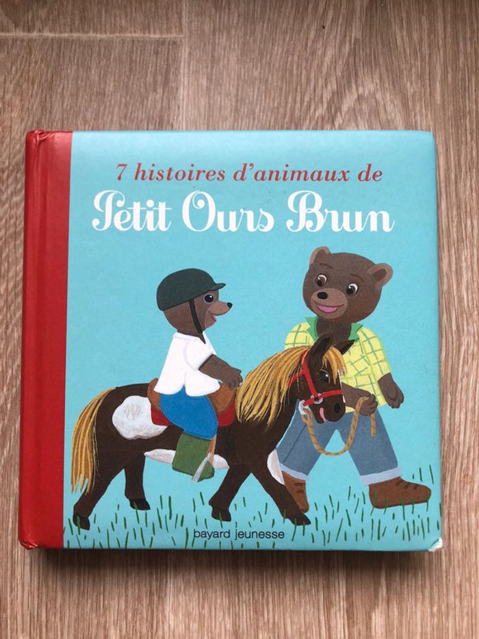 Livre de 7 histoires de petit ours brun