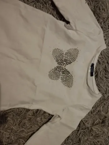 Baisse de prix:Haut longues manches 4 ans