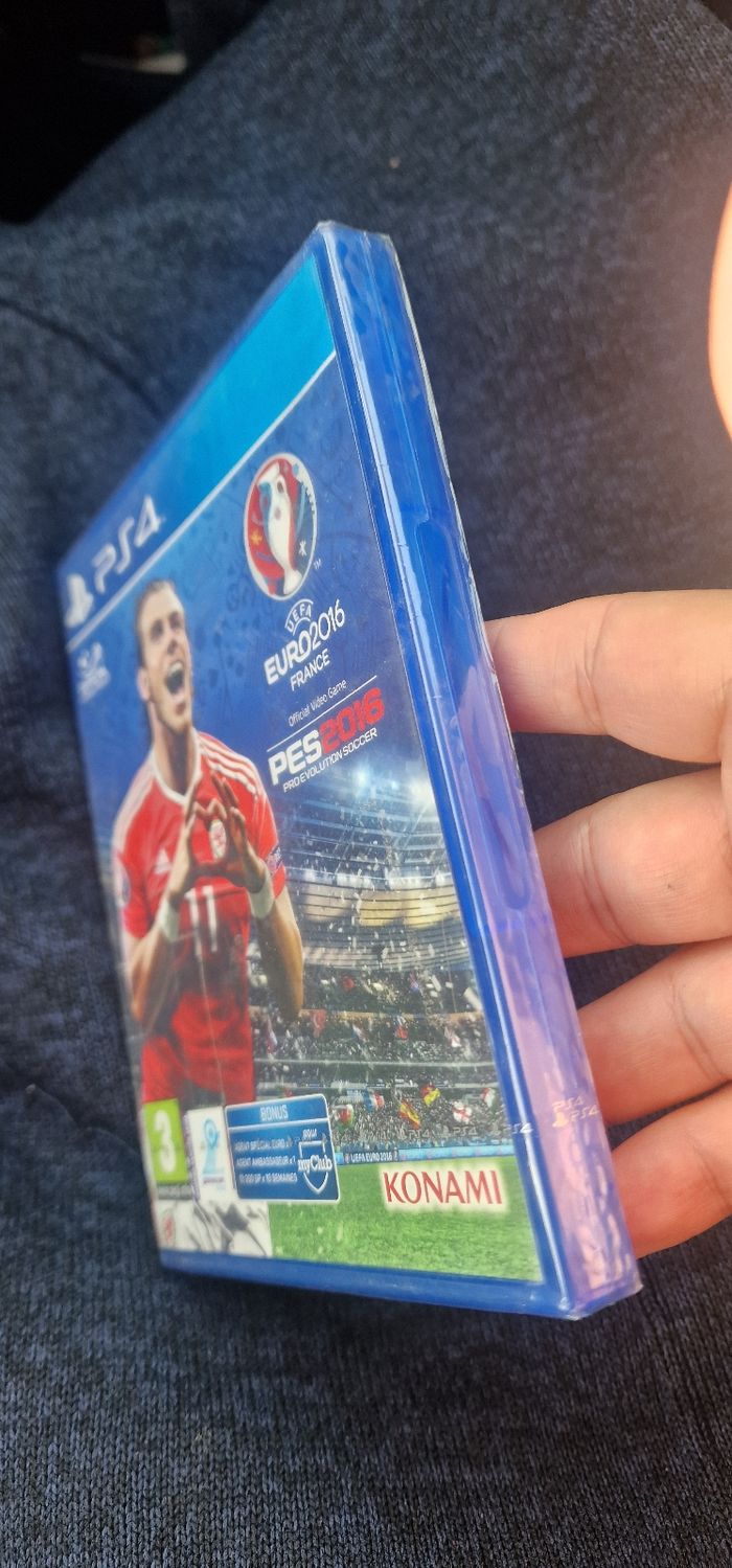 PES EURO UEFA 2016 2016 PS4 - photo numéro 6