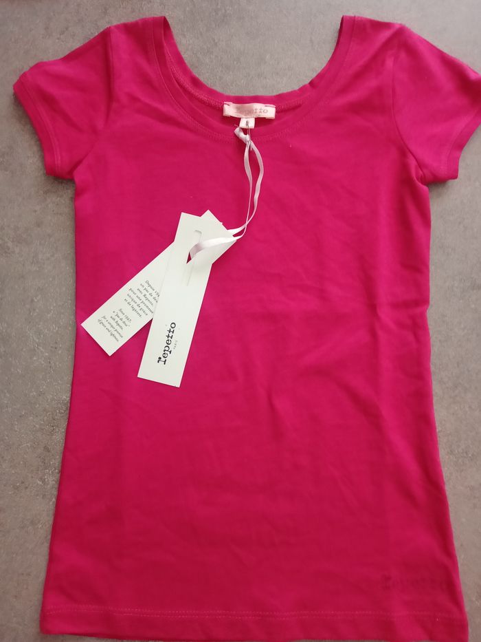 Tee-shirt Repetto motif dos 6 ans Neuf - photo numéro 2