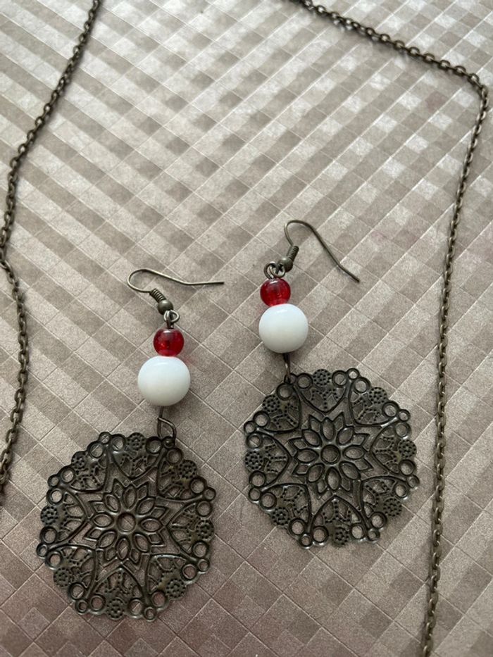 Collier et boucles d oreilles - photo numéro 3